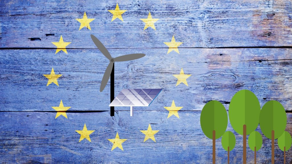 energia-rinnovabile-europa-bandiera-con-simboli-fotovoltaico-eolico