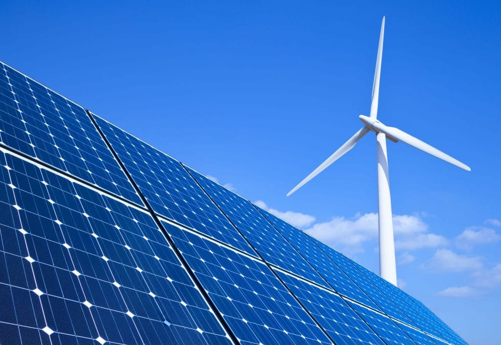 energia-rinnovabile-fotovoltaico-eolico-per-economia-circolare